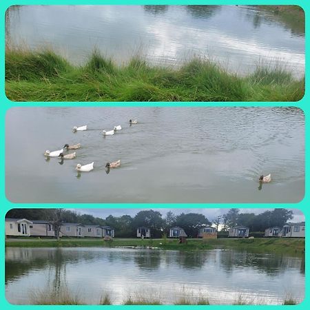 Beautiful 2 Bedroom Caravan, Holiday Park Tenby Saint Florence Экстерьер фото